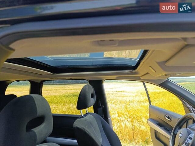 Черный Ниссан ИксТрейл, объемом двигателя 2 л и пробегом 206 тыс. км за 11600 $, фото 12 на Automoto.ua