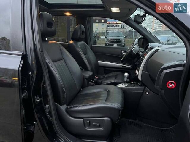 Черный Ниссан ИксТрейл, объемом двигателя 2 л и пробегом 250 тыс. км за 12990 $, фото 11 на Automoto.ua