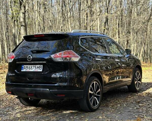 Черный Ниссан ИксТрейл, объемом двигателя 1.6 л и пробегом 223 тыс. км за 14199 $, фото 12 на Automoto.ua