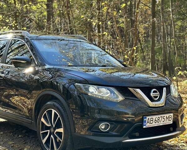 Черный Ниссан ИксТрейл, объемом двигателя 1.6 л и пробегом 223 тыс. км за 14199 $, фото 6 на Automoto.ua