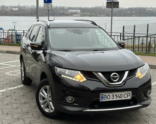 Черный Ниссан ИксТрейл, объемом двигателя 1.6 л и пробегом 200 тыс. км за 16300 $, фото 21 на Automoto.ua