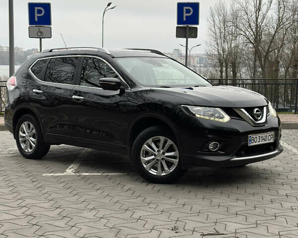 Черный Ниссан ИксТрейл, объемом двигателя 1.6 л и пробегом 200 тыс. км за 16300 $, фото 4 на Automoto.ua