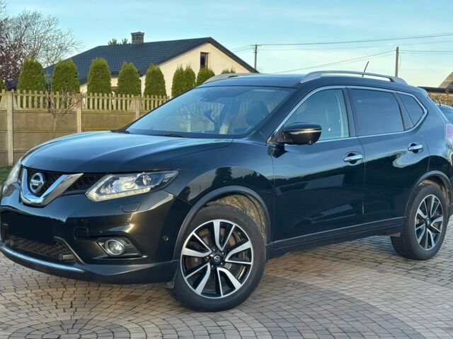 Черный Ниссан ИксТрейл, объемом двигателя 1.6 л и пробегом 78 тыс. км за 10900 $, фото 2 на Automoto.ua