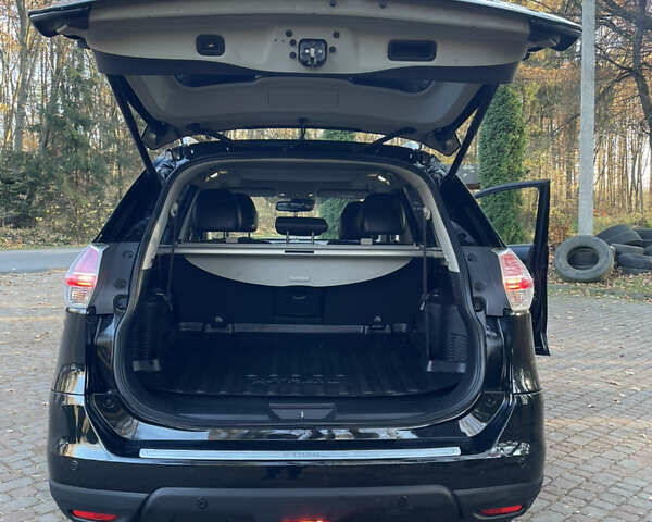 Черный Ниссан ИксТрейл, объемом двигателя 1.6 л и пробегом 180 тыс. км за 15900 $, фото 29 на Automoto.ua