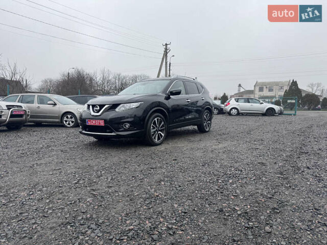 Черный Ниссан ИксТрейл, объемом двигателя 1.6 л и пробегом 230 тыс. км за 14990 $, фото 4 на Automoto.ua