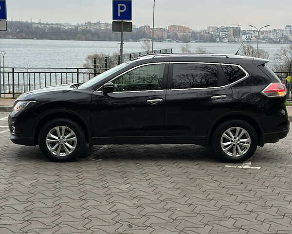 Черный Ниссан ИксТрейл, объемом двигателя 1.6 л и пробегом 200 тыс. км за 16300 $, фото 45 на Automoto.ua