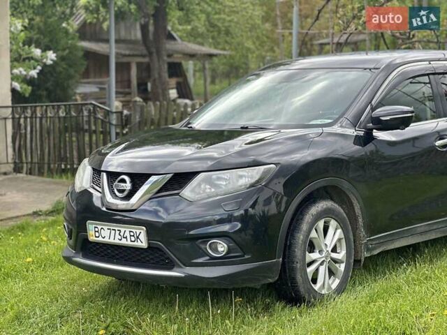 Черный Ниссан ИксТрейл, объемом двигателя 1.6 л и пробегом 183 тыс. км за 16700 $, фото 4 на Automoto.ua
