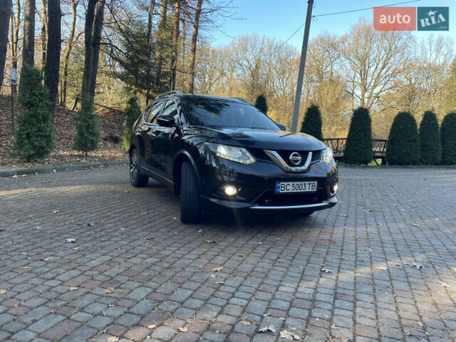 Черный Ниссан ИксТрейл, объемом двигателя 1.6 л и пробегом 180 тыс. км за 15900 $, фото 3 на Automoto.ua