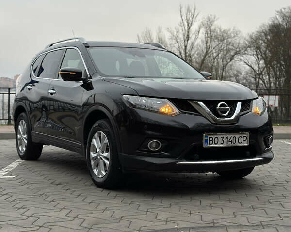 Черный Ниссан ИксТрейл, объемом двигателя 1.6 л и пробегом 200 тыс. км за 16300 $, фото 11 на Automoto.ua
