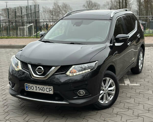 Черный Ниссан ИксТрейл, объемом двигателя 1.6 л и пробегом 200 тыс. км за 16300 $, фото 29 на Automoto.ua