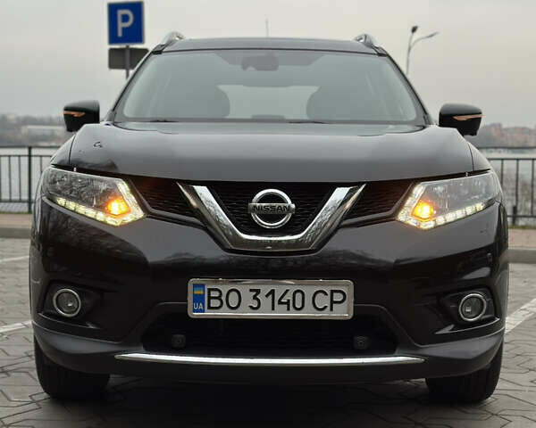 Черный Ниссан ИксТрейл, объемом двигателя 1.6 л и пробегом 200 тыс. км за 16300 $, фото 24 на Automoto.ua