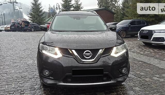 Черный Ниссан ИксТрейл, объемом двигателя 1.6 л и пробегом 230 тыс. км за 16000 $, фото 30 на Automoto.ua