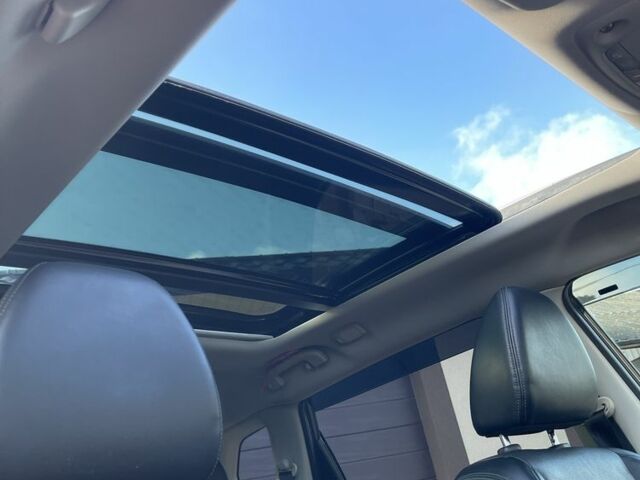 Черный Ниссан ИксТрейл, объемом двигателя 1.6 л и пробегом 186 тыс. км за 14750 $, фото 5 на Automoto.ua