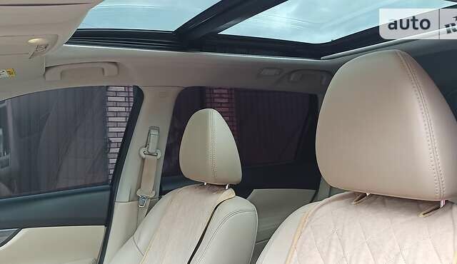 Черный Ниссан ИксТрейл, объемом двигателя 1.6 л и пробегом 230 тыс. км за 16000 $, фото 10 на Automoto.ua