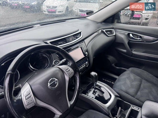 Черный Ниссан ИксТрейл, объемом двигателя 1.6 л и пробегом 230 тыс. км за 14990 $, фото 42 на Automoto.ua