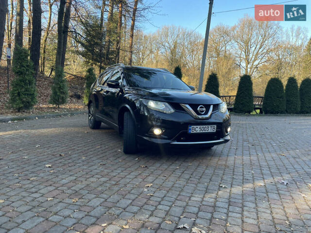 Черный Ниссан ИксТрейл, объемом двигателя 1.6 л и пробегом 180 тыс. км за 15900 $, фото 4 на Automoto.ua