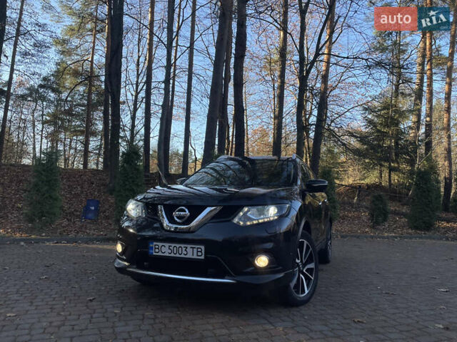 Черный Ниссан ИксТрейл, объемом двигателя 1.6 л и пробегом 180 тыс. км за 15900 $, фото 2 на Automoto.ua
