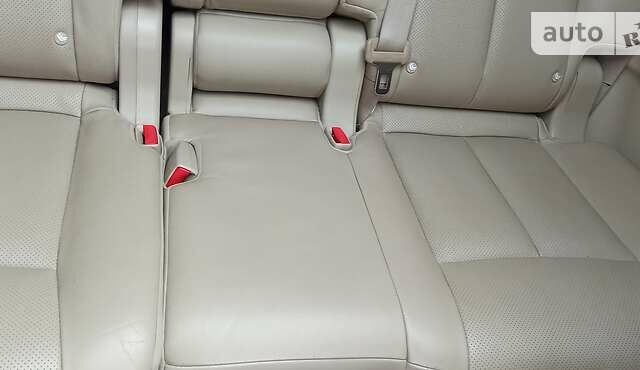 Черный Ниссан ИксТрейл, объемом двигателя 1.6 л и пробегом 230 тыс. км за 16000 $, фото 15 на Automoto.ua