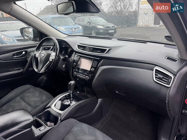 Черный Ниссан ИксТрейл, объемом двигателя 1.6 л и пробегом 230 тыс. км за 14990 $, фото 33 на Automoto.ua