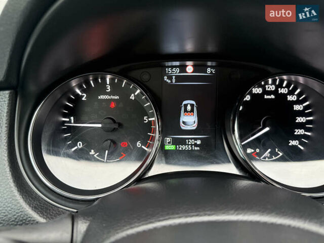 Черный Ниссан ИксТрейл, объемом двигателя 1.6 л и пробегом 130 тыс. км за 15300 $, фото 17 на Automoto.ua
