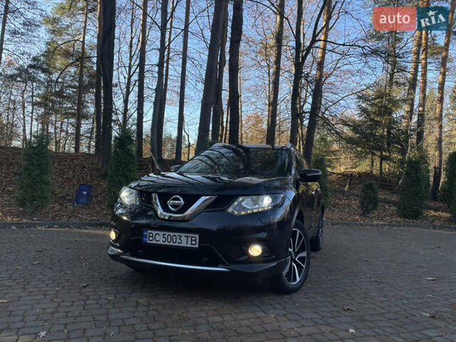 Черный Ниссан ИксТрейл, объемом двигателя 1.6 л и пробегом 180 тыс. км за 15900 $, фото 1 на Automoto.ua