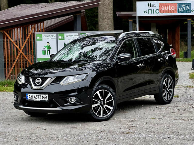 Черный Ниссан ИксТрейл, объемом двигателя 1.6 л и пробегом 160 тыс. км за 17600 $, фото 6 на Automoto.ua
