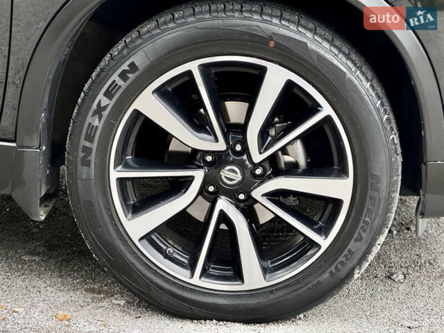 Черный Ниссан ИксТрейл, объемом двигателя 1.6 л и пробегом 160 тыс. км за 17600 $, фото 23 на Automoto.ua
