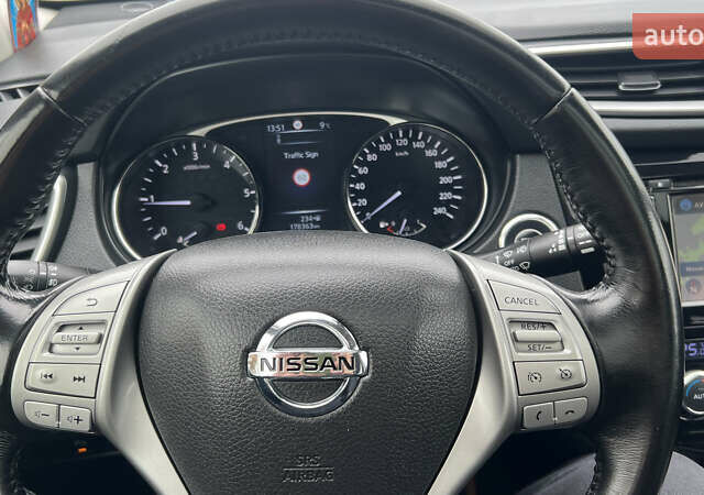 Чорний Ніссан ІксТрейл, об'ємом двигуна 1.6 л та пробігом 178 тис. км за 16400 $, фото 41 на Automoto.ua