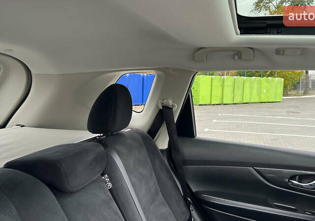 Чорний Ніссан ІксТрейл, об'ємом двигуна 1.6 л та пробігом 178 тис. км за 16400 $, фото 35 на Automoto.ua