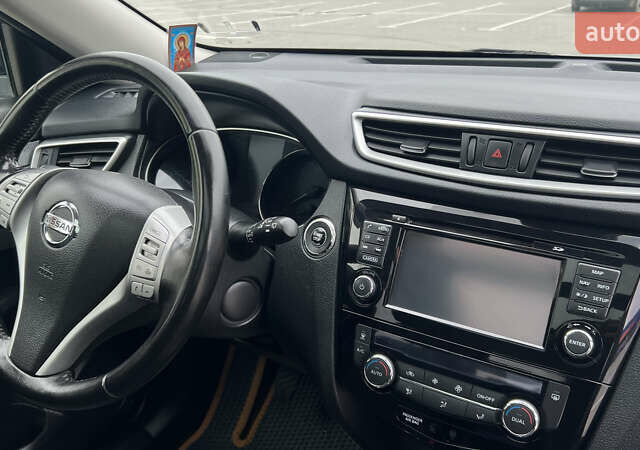 Чорний Ніссан ІксТрейл, об'ємом двигуна 1.6 л та пробігом 178 тис. км за 16400 $, фото 37 на Automoto.ua