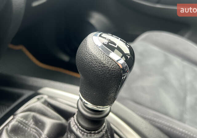 Чорний Ніссан ІксТрейл, об'ємом двигуна 1.6 л та пробігом 178 тис. км за 16400 $, фото 53 на Automoto.ua