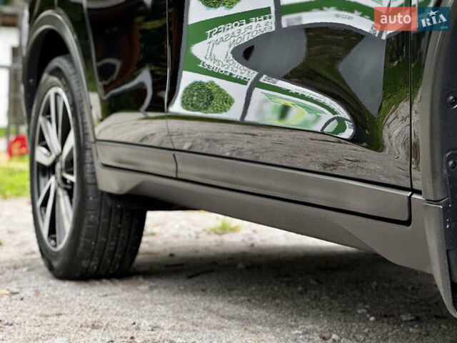 Черный Ниссан ИксТрейл, объемом двигателя 1.6 л и пробегом 160 тыс. км за 17600 $, фото 14 на Automoto.ua