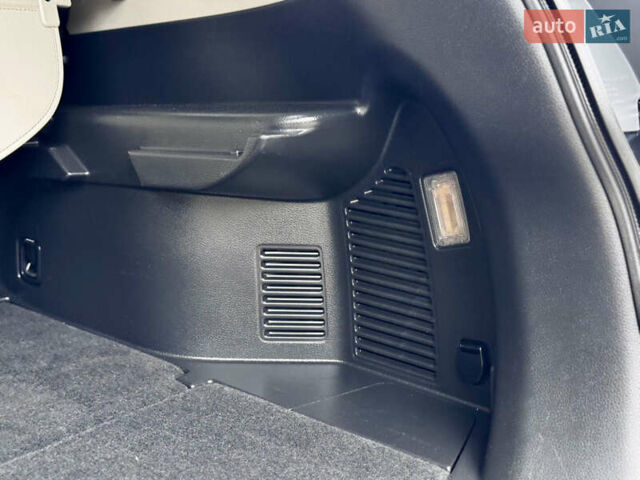 Черный Ниссан ИксТрейл, объемом двигателя 1.6 л и пробегом 160 тыс. км за 17600 $, фото 74 на Automoto.ua