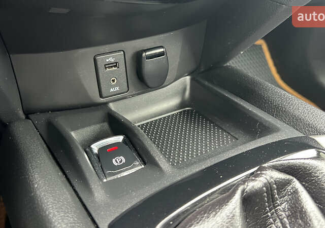 Чорний Ніссан ІксТрейл, об'ємом двигуна 1.6 л та пробігом 178 тис. км за 16400 $, фото 48 на Automoto.ua