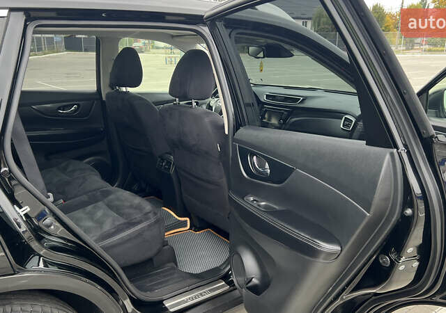 Чорний Ніссан ІксТрейл, об'ємом двигуна 1.6 л та пробігом 178 тис. км за 16400 $, фото 32 на Automoto.ua