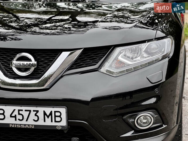 Черный Ниссан ИксТрейл, объемом двигателя 1.6 л и пробегом 160 тыс. км за 17600 $, фото 25 на Automoto.ua
