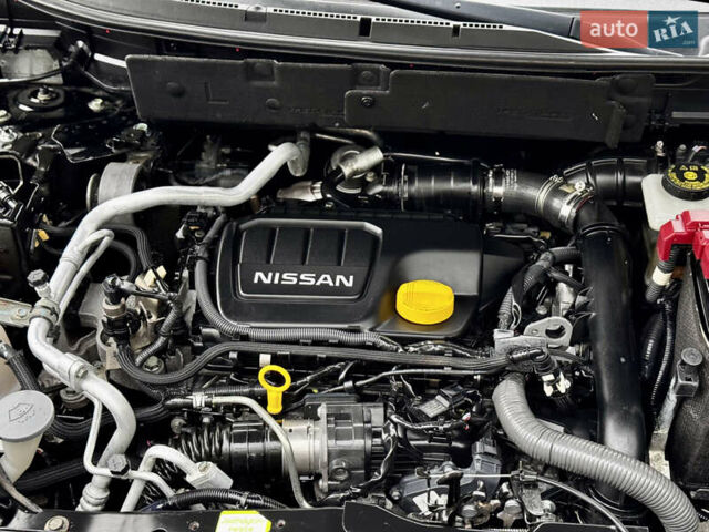 Черный Ниссан ИксТрейл, объемом двигателя 1.6 л и пробегом 160 тыс. км за 17600 $, фото 84 на Automoto.ua