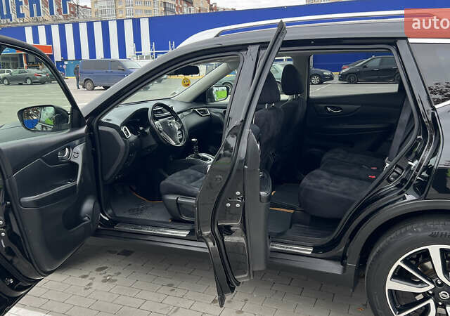 Чорний Ніссан ІксТрейл, об'ємом двигуна 1.6 л та пробігом 178 тис. км за 16400 $, фото 26 на Automoto.ua