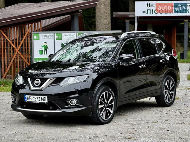 Черный Ниссан ИксТрейл, объемом двигателя 1.6 л и пробегом 160 тыс. км за 17600 $, фото 12 на Automoto.ua