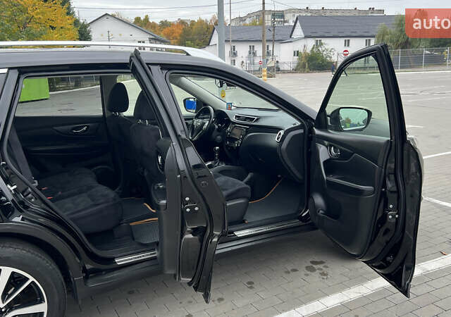 Чорний Ніссан ІксТрейл, об'ємом двигуна 1.6 л та пробігом 178 тис. км за 16400 $, фото 33 на Automoto.ua