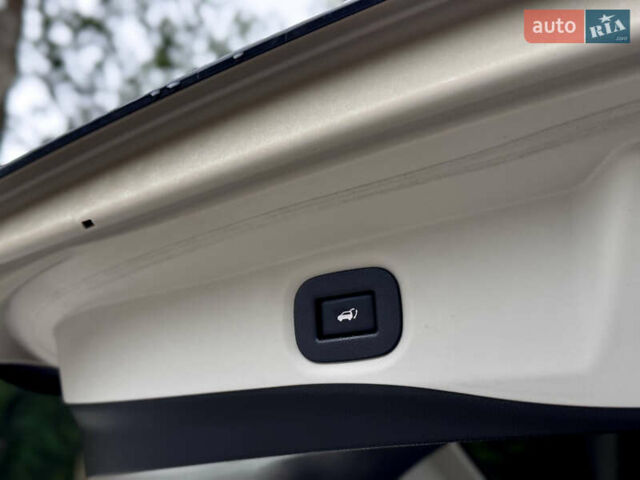 Черный Ниссан ИксТрейл, объемом двигателя 1.6 л и пробегом 160 тыс. км за 17600 $, фото 76 на Automoto.ua