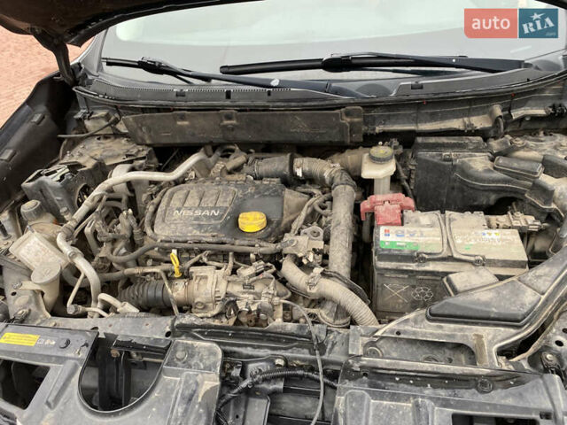 Черный Ниссан ИксТрейл, объемом двигателя 1.6 л и пробегом 210 тыс. км за 12800 $, фото 9 на Automoto.ua