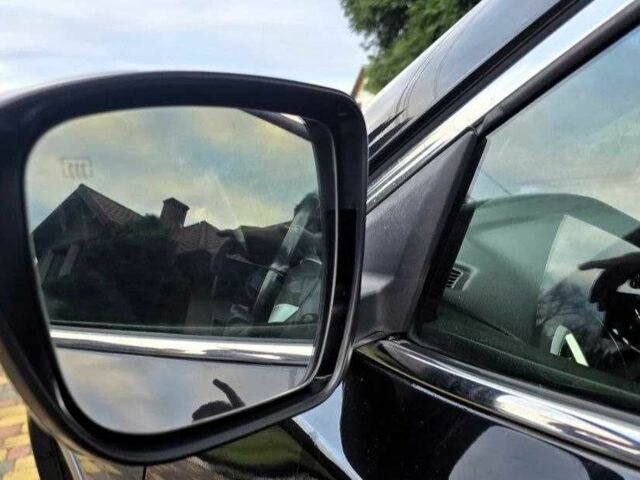 Черный Ниссан ИксТрейл, объемом двигателя 1.6 л и пробегом 2 тыс. км за 7500 $, фото 9 на Automoto.ua