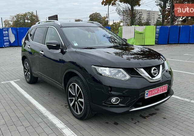 Чорний Ніссан ІксТрейл, об'ємом двигуна 1.6 л та пробігом 178 тис. км за 16400 $, фото 6 на Automoto.ua