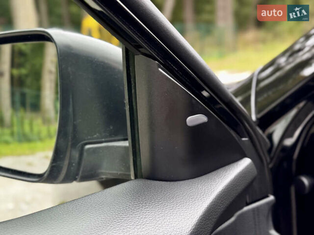 Черный Ниссан ИксТрейл, объемом двигателя 1.6 л и пробегом 160 тыс. км за 17600 $, фото 60 на Automoto.ua