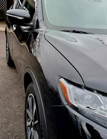 Черный Ниссан ИксТрейл, объемом двигателя 1.6 л и пробегом 202 тыс. км за 17000 $, фото 4 на Automoto.ua