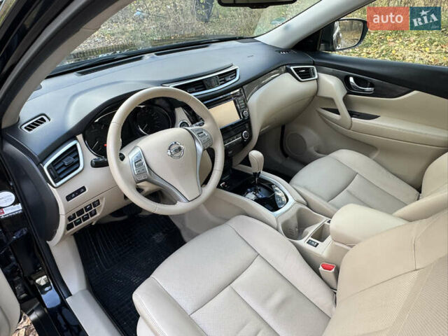 Черный Ниссан ИксТрейл, объемом двигателя 1.6 л и пробегом 215 тыс. км за 18200 $, фото 18 на Automoto.ua