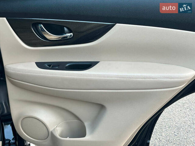 Черный Ниссан ИксТрейл, объемом двигателя 2.5 л и пробегом 92 тыс. км за 22990 $, фото 24 на Automoto.ua