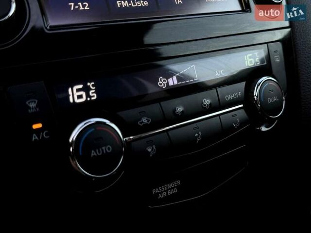 Черный Ниссан ИксТрейл, объемом двигателя 2 л и пробегом 220 тыс. км за 17990 $, фото 51 на Automoto.ua