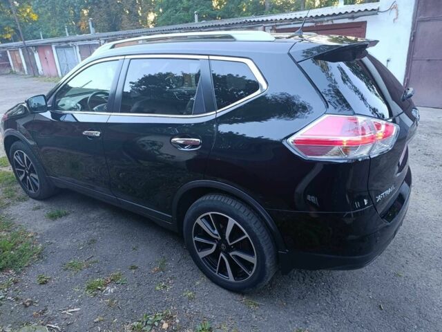 Чорний Ніссан ІксТрейл, об'ємом двигуна 1 л та пробігом 216 тис. км за 18000 $, фото 2 на Automoto.ua